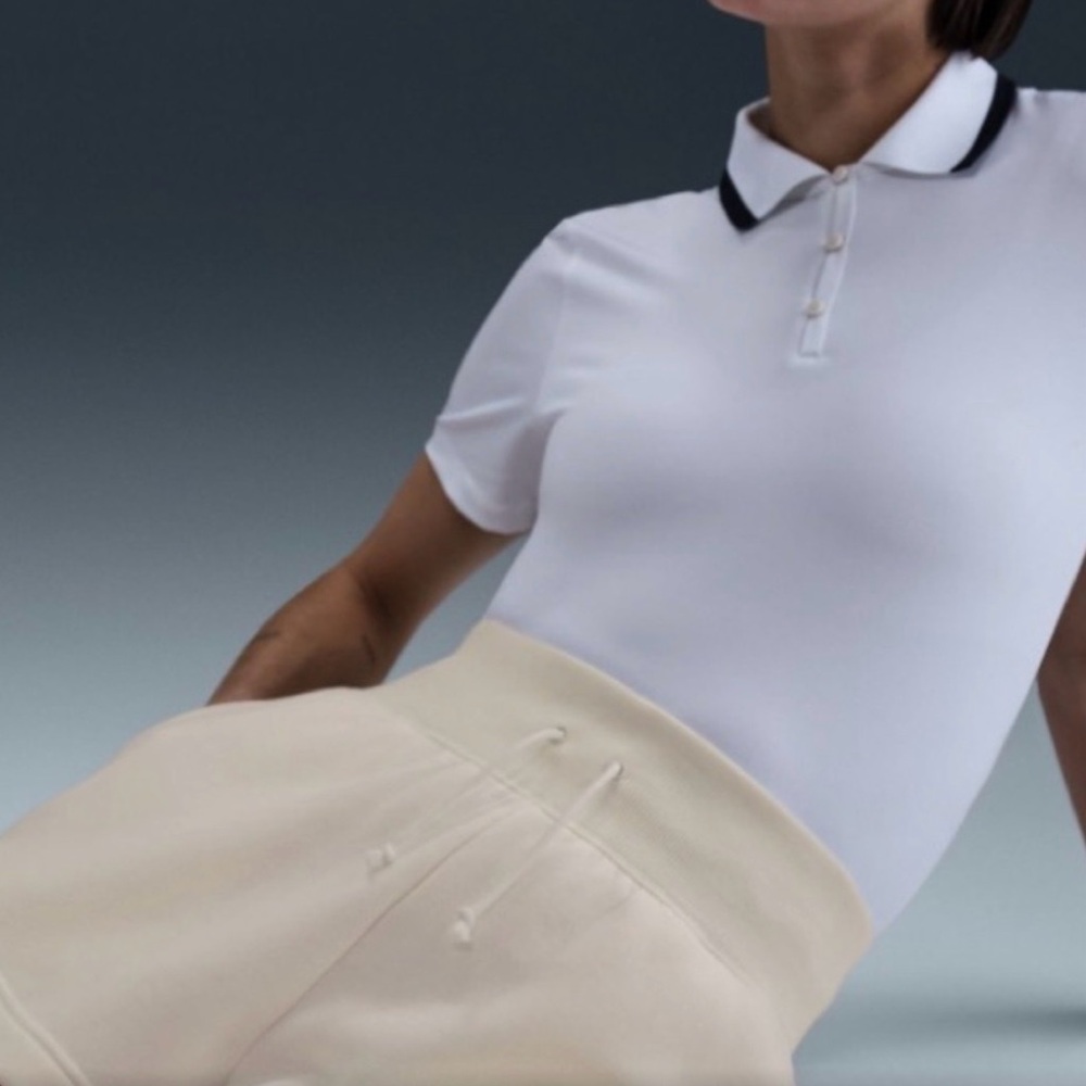 Nike New With Tags XL Tennis Women's Cream Shorts - Picture 5 of 11